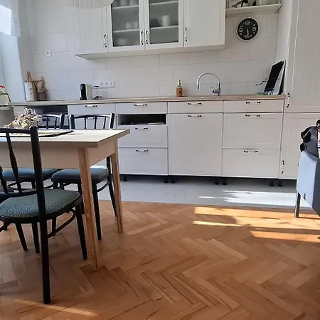 Apartman Slnecny Utulny V Lm *